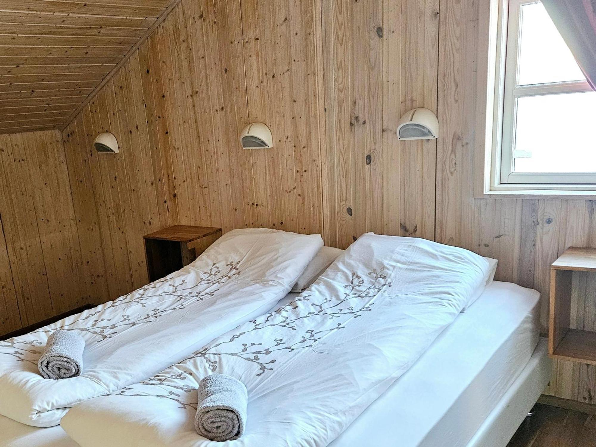 Aurora Vacation Homes Fagravik Akureyri Room photo
